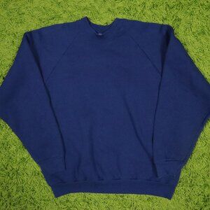 Vintage Essential Cozy Thick Blank Crewneck Sweatshirt Blue Color